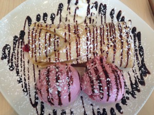 ストロベリーショートケーキクレープ